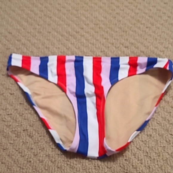 NWOT bikini bottom - Picture 1 of 4
